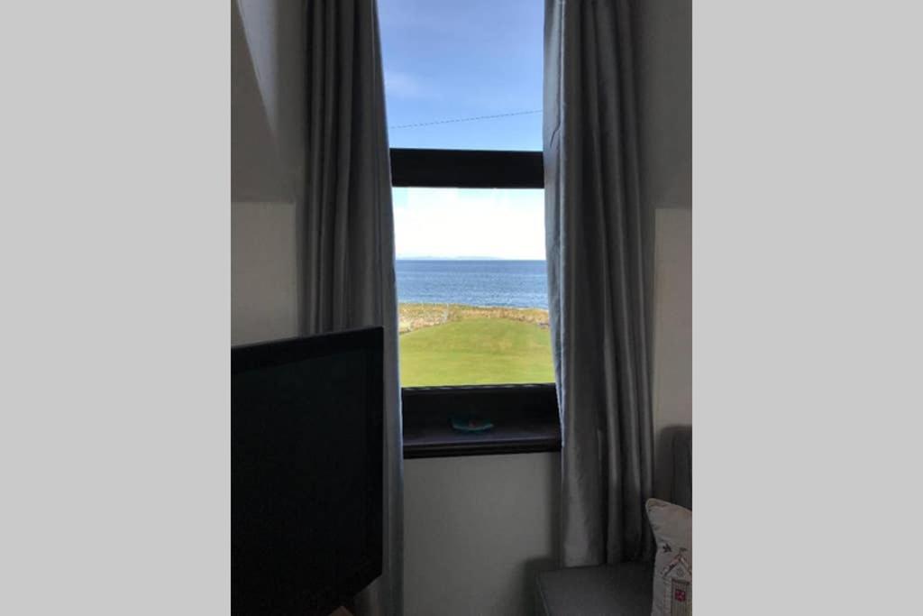 Ferienwohnung Skerry View - Overlooking The Moray Firth - Close To Beaches, Harbour, Shops And Restaurants Lossiemouth Exterior foto