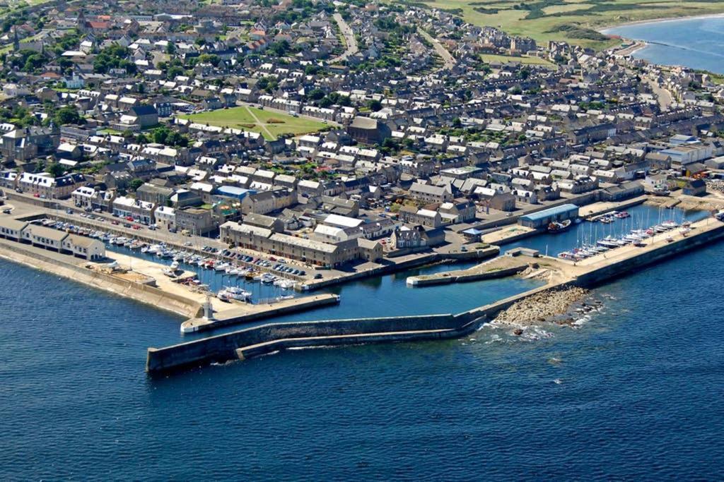 Ferienwohnung Skerry View - Overlooking The Moray Firth - Close To Beaches, Harbour, Shops And Restaurants Lossiemouth Exterior foto